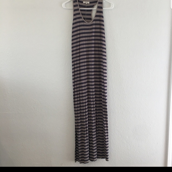 Maxi Dress - Picture 4 of 8